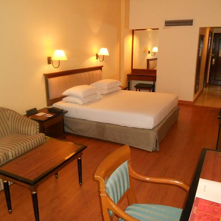 Dynasty Hotel Kuala Lumpur Ngoại thất bức ảnh