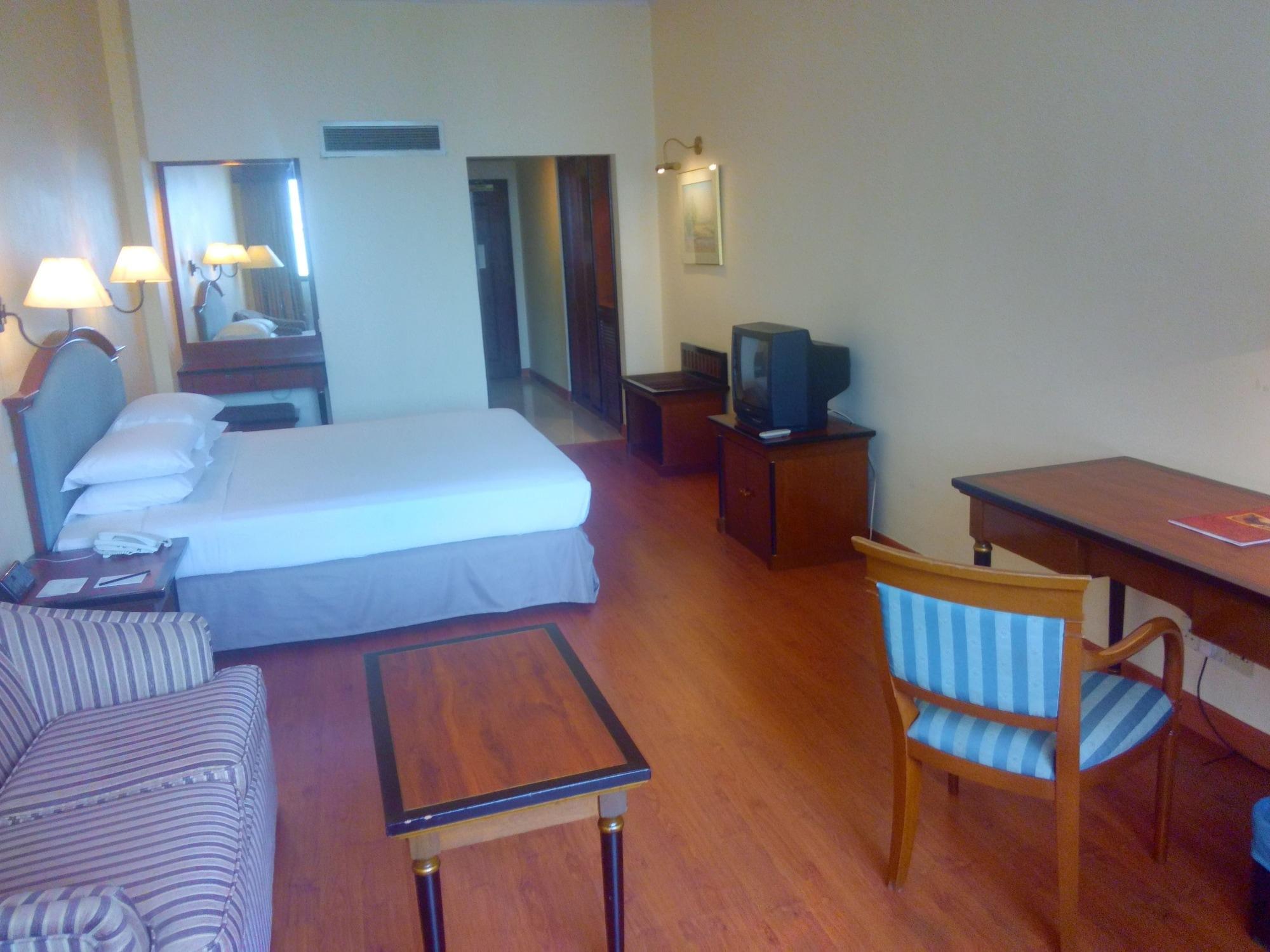 Dynasty Hotel Kuala Lumpur Ngoại thất bức ảnh